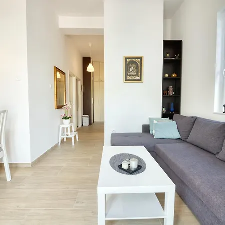 29 Apartment
